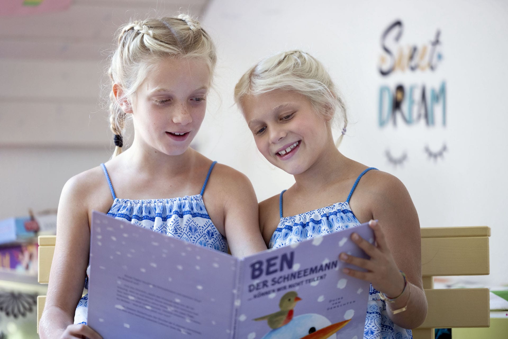 Publishing header image.