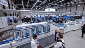 Impressionen an den Hunkeler Innovationdays 2025 am Müller Martini, HP und Heidelberg Stand.