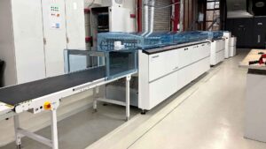 Hunkeler Rolle-Stapel Lösung Gen8 bei Melter.