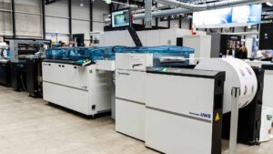 Hunkeler Unwinder and Cutter with Horizon StitchLiner Mark V.